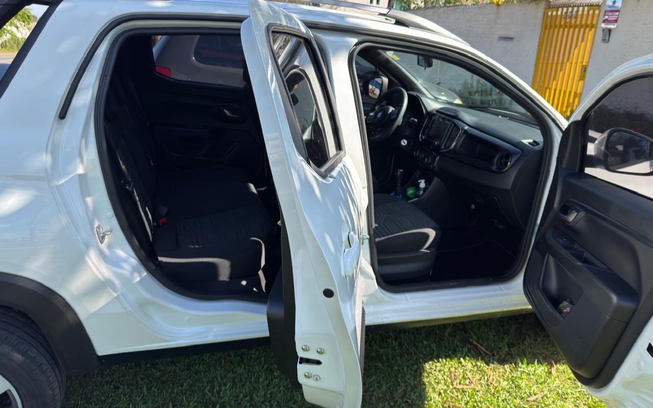 imagem-https://www.socarrao.com.br/sc-vehicle-images-prod/3752574/1789585173741-V2hhdHNBcHAgSW1hZ2UgMjAyNi0wOS0xNiBhdCAxNS4xOS40OCAoOCkuanBlZw.jpeg