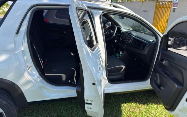 imagem-https://www.socarrao.com.br/sc-vehicle-images-prod/3752574/1789585173741-V2hhdHNBcHAgSW1hZ2UgMjAyNi0wOS0xNiBhdCAxNS4xOS40OCAoOCkuanBlZw.jpeg