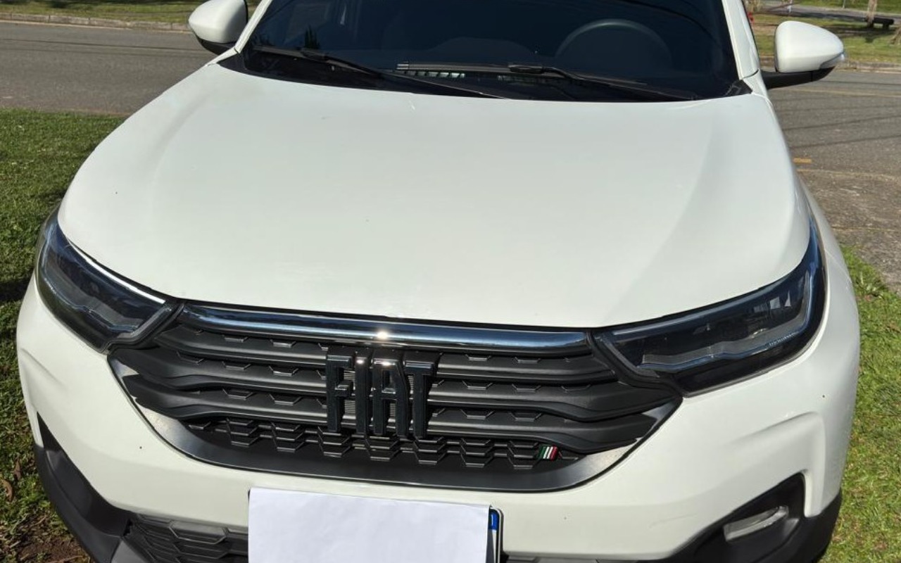imagem-https://www.socarrao.com.br/sc-vehicle-images-prod/3752574/1789585174393-V2hhdHNBcHAgSW1hZ2UgMjAyNi0wOS0xNiBhdCAxNS4xOS40OC5qcGVn.jpeg