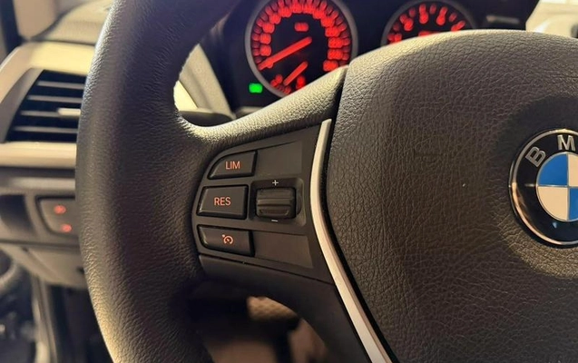 imagem-https://www.socarrao.com.br/sc-vehicle-images-prod/3752892/1789061568057-8462805_18_B_1a898a9b3c.jpeg