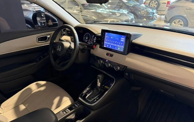 imagem-https://www.socarrao.com.br/sc-vehicle-images-prod/3752964/1789062133766-8462835_18_B_73f79e8465.jpeg
