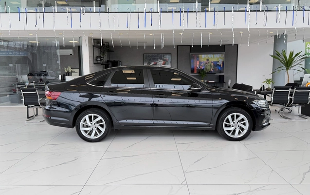 imagem-https://www.socarrao.com.br/sc-vehicle-images-prod/3753086/1789051192890-7aa32176bde34f86a6ba4dde14960886_1789050462850.jpg