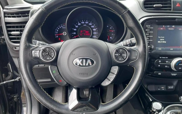 imagem-https://www.socarrao.com.br/sc-vehicle-images-prod/37531/1787690930094-7266634_20_B_71cc2932de.jpeg