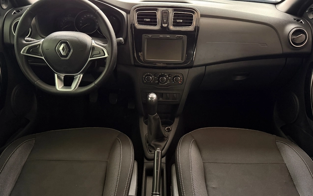 imagem-https://www.socarrao.com.br/sc-vehicle-images-prod/3753118/1789050829802-MjAyNjA4MTJfMTg0ODMwNzgzX2lPUy5qcGc.jpg