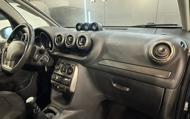 imagem-https://www.socarrao.com.br/sc-vehicle-images-prod/3753346/1789051455292-003_21e6b896b04418fe6be7b66de33cbfc0.jpeg