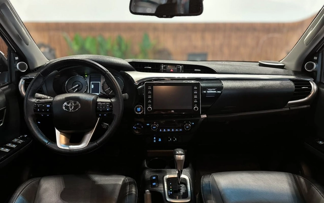 imagem-https://www.socarrao.com.br/sc-vehicle-images-prod/3753366/1789051522844-4650563306db4c498157d3ed1f3e6fb8_1789051370729.jpg