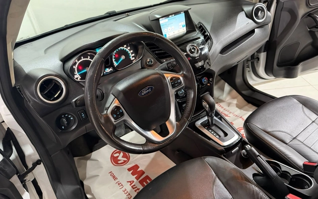 imagem-https://www.socarrao.com.br/sc-vehicle-images-prod/3753377/1789051579129-91aaaf1c34294b88a0344a4f76f9b04f_1788972967639.jpg