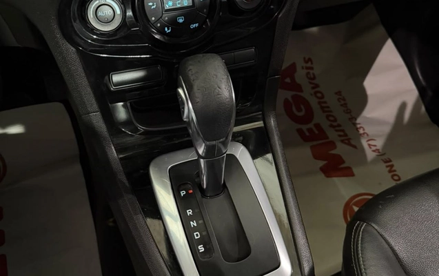 imagem-https://www.socarrao.com.br/sc-vehicle-images-prod/3753377/1789051579150-5e9b8bceaa8c4b69abf7f32646fd28fa_1788972967759.jpg