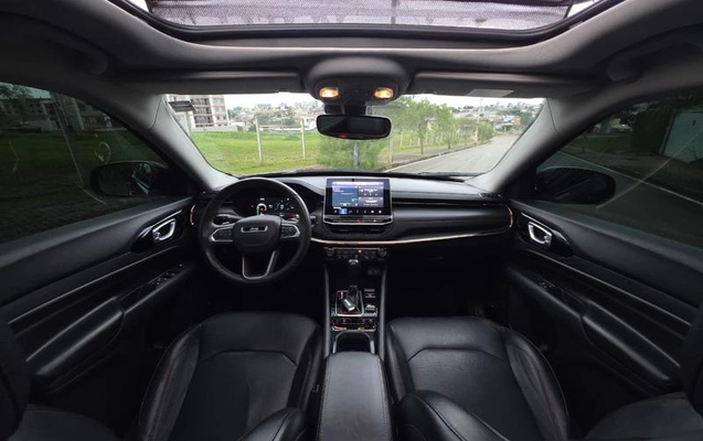 imagem-https://www.socarrao.com.br/sc-vehicle-images-prod/3753423/1789564778066-8463546_12_B_67bc96ab74.jpeg