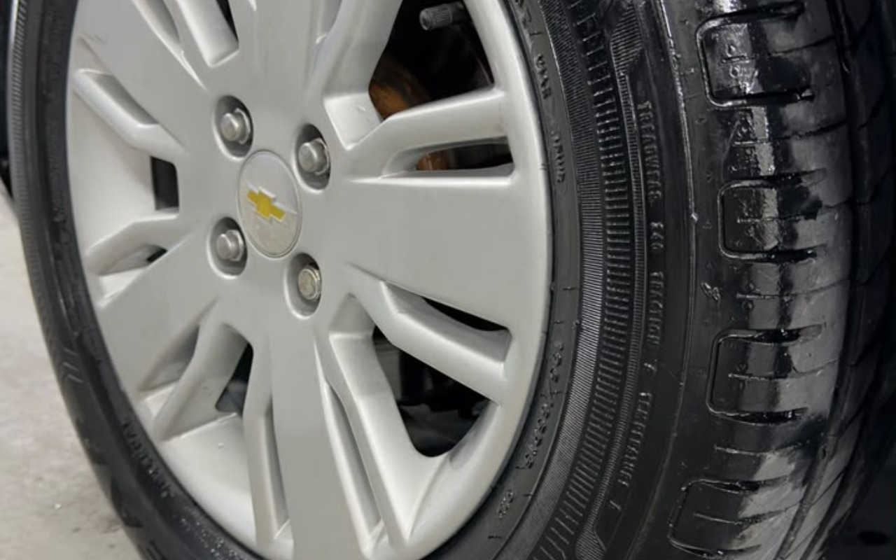 imagem-https://www.socarrao.com.br/sc-vehicle-images-prod/3753576/1789052046464-NTAyNTZhNzctNzQ5Ny00MWNhLWJjYTctNjdmMWNiYjlkMWZkLmpwZw.jpg