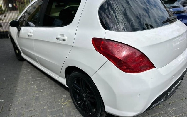 imagem-https://www.socarrao.com.br/sc-vehicle-images-prod/3753706/1789052309706-8132579_3_B_0aa2daa0da.jpeg