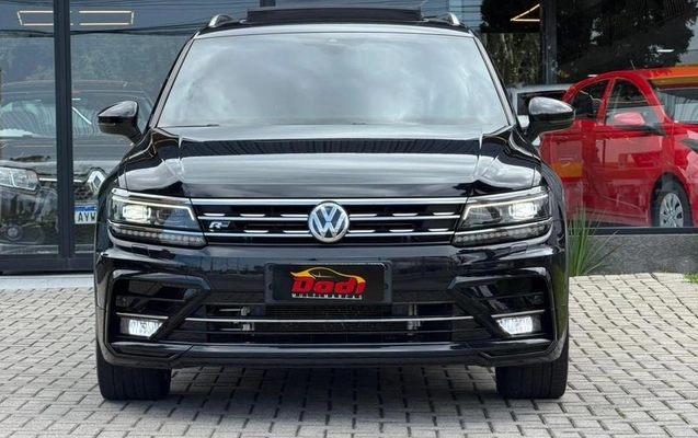 imagem-https://www.socarrao.com.br/sc-vehicle-images-prod/3753804/1789060342918-8463615_4_B_d7f9ed703d.jpeg