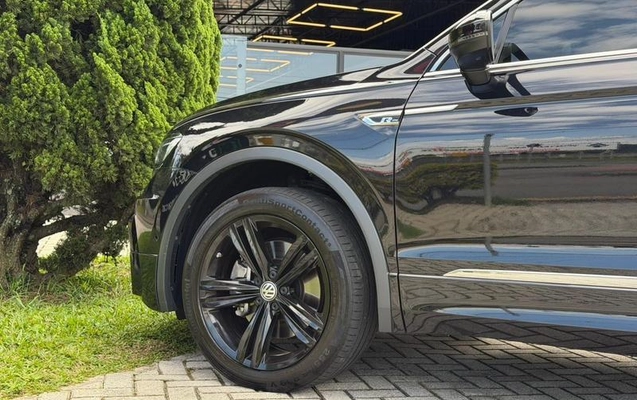 imagem-https://www.socarrao.com.br/sc-vehicle-images-prod/3753804/1789060342955-8463615_17_B_a3d090adcc.jpeg