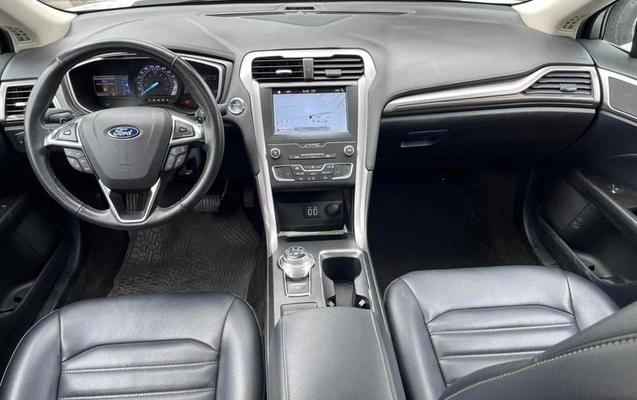 imagem-https://www.socarrao.com.br/sc-vehicle-images-prod/37540/1787583831135-7184301_17_B_a0af4f20c8.jpeg