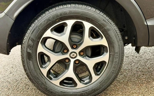 imagem-https://www.socarrao.com.br/sc-vehicle-images-prod/3754061/1791381503056-8444366_9_B_e29b2cb68b.jpeg