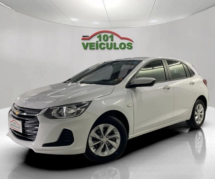 Chevrolet Onix 2023 Branco — foto 1 de 3