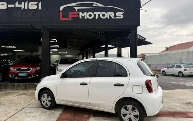 imagem-https://www.socarrao.com.br/sc-vehicle-images-prod/3754151/1789053446339-8463785_7_B_fa6ebf7505.jpeg