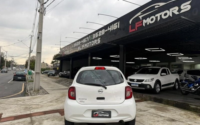 imagem-https://www.socarrao.com.br/sc-vehicle-images-prod/3754151/1789053446341-8463785_6_B_d290cdd38d.jpeg