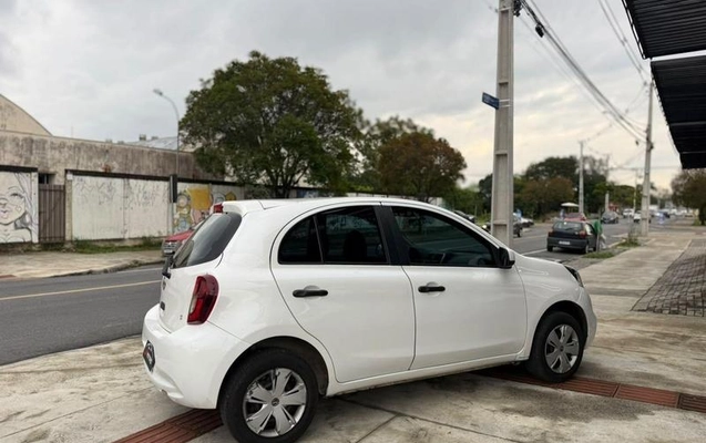 imagem-https://www.socarrao.com.br/sc-vehicle-images-prod/3754151/1789053446343-8463785_1_B_6059b71884.jpeg