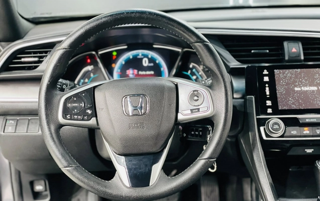 imagem-https://www.socarrao.com.br/sc-vehicle-images-prod/3754272/1789752994584-003_c64e0d8a72c7fb8f9aa9a0f4374c4dc6.jpeg