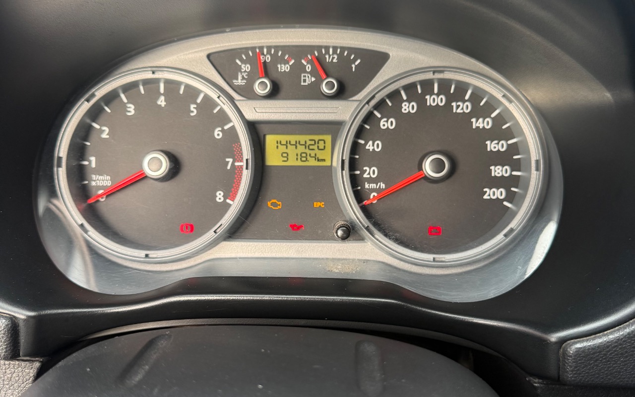imagem-https://www.socarrao.com.br/sc-vehicle-images-prod/3754327/1789157062958-SU1HXzI3ODQuanBlZw.jpeg