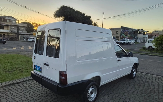 imagem-https://www.socarrao.com.br/sc-vehicle-images-prod/3754675/1789054858576-V2hhdHNBcHAgSW1hZ2UgMjAyNi0wOS0xMCBhdCAxMi4wOC40My5qcGVn.jpeg