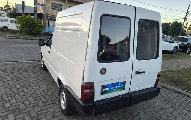 imagem-https://www.socarrao.com.br/sc-vehicle-images-prod/3754675/1789054858810-V2hhdHNBcHAgSW1hZ2UgMjAyNi0wOS0xMCBhdCAxMi4wOC41Ni5qcGVn.jpeg