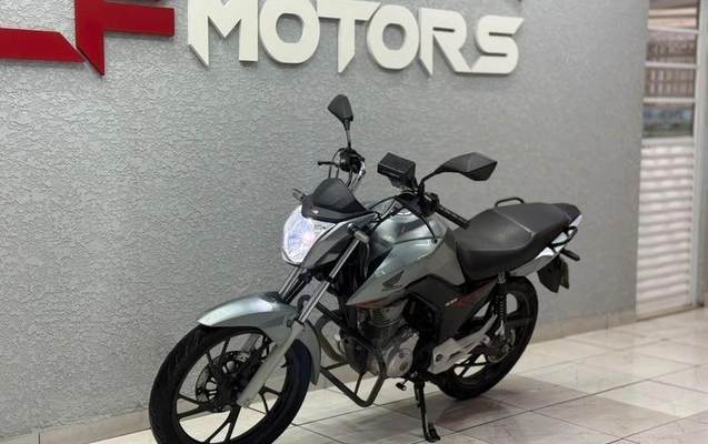 imagem-https://www.socarrao.com.br/sc-vehicle-images-prod/3754765/1789413324357-8463881_3_B_a492ef9d7c.jpeg