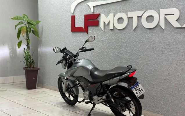 imagem-https://www.socarrao.com.br/sc-vehicle-images-prod/3754765/1789413324359-8463881_3_B_2134322276.jpeg