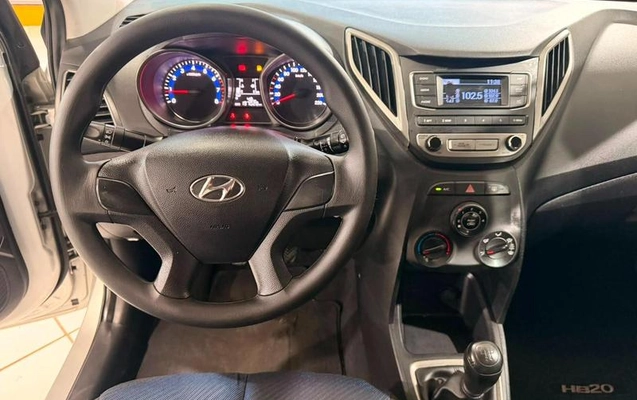 imagem-https://www.socarrao.com.br/sc-vehicle-images-prod/3754928/1789055312421-8360800_12_B_2760a56b08.jpeg