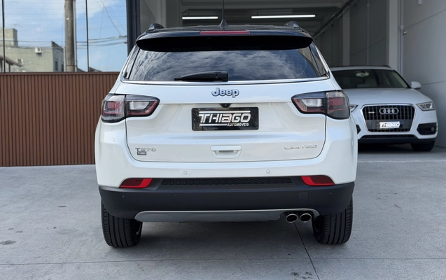 imagem-https://www.socarrao.com.br/sc-vehicle-images-prod/3755060/1789055605983-003_287988dfaf14376bc7ff4fe9af08b18f.jpeg