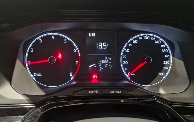 imagem-https://www.socarrao.com.br/sc-vehicle-images-prod/3755232/1790001569390-8447013_12_B_c1c97fdbd7.jpeg