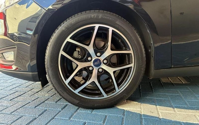 imagem-https://www.socarrao.com.br/sc-vehicle-images-prod/3755261/1789650049035-8463928_15_B_88886fb176.jpeg