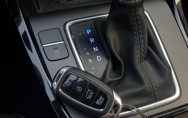 imagem-https://www.socarrao.com.br/sc-vehicle-images-prod/37553/1786133919724-7177312_16_B_b3c2cec054.jpeg