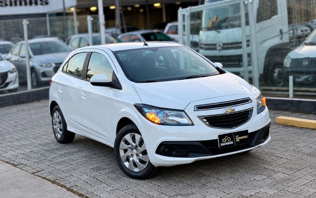 imagem-https://www.socarrao.com.br/sc-vehicle-images-prod/3755759/1789057121622-gb-1b8dda2.jpeg