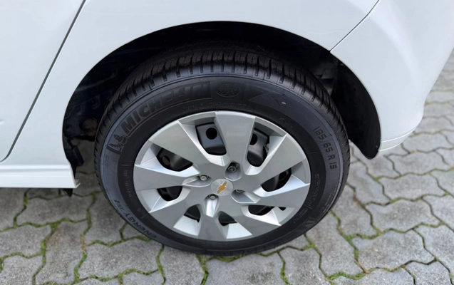 imagem-https://www.socarrao.com.br/sc-vehicle-images-prod/3755759/1789057121643-gb-33f1256.jpg
