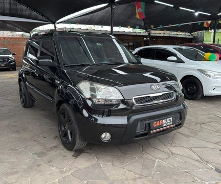Kia SOUL 2010 Preto — foto 1 de 3