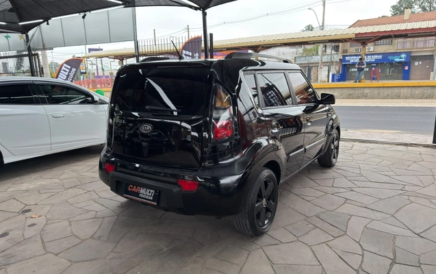 imagem-https://www.socarrao.com.br/sc-vehicle-images-prod/3756120/1789057573207-V2hhdHNBcHAgSW1hZ2UgMjAyNi0wOS0xMCBhdCAxMi4wNS4wMiAoMSkuanBlZw.jpeg