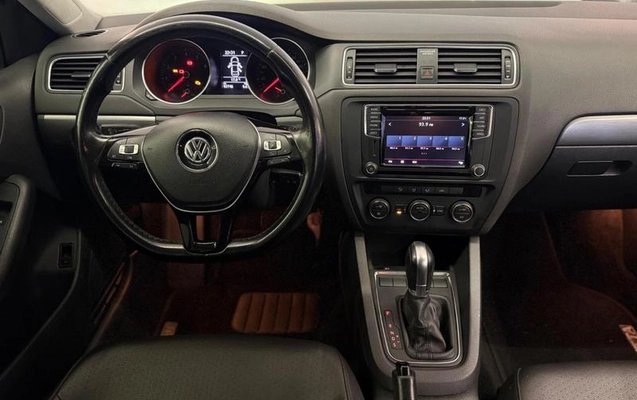 imagem-https://www.socarrao.com.br/sc-vehicle-images-prod/3756135/1789571819238-8308870_5_B_21b6bc434a.jpeg