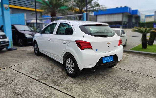 imagem-https://www.socarrao.com.br/sc-vehicle-images-prod/3756151/1789502542320-gb-861a975.jpeg