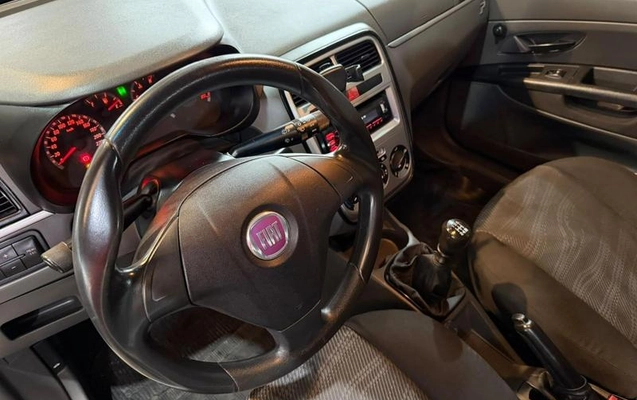 imagem-https://www.socarrao.com.br/sc-vehicle-images-prod/3756273/1789130491684-8447152_9_B_456a97d886.jpeg