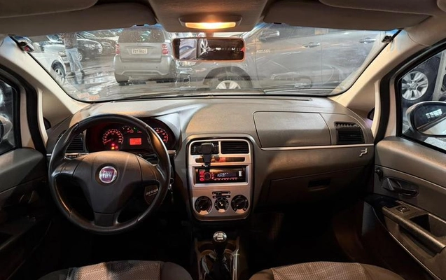 imagem-https://www.socarrao.com.br/sc-vehicle-images-prod/3756273/1789130491687-8447152_14_B_0befa2774a.jpeg