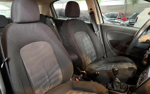 imagem-https://www.socarrao.com.br/sc-vehicle-images-prod/3756273/1789130491692-8447152_6_B_876f9e0d35.jpeg