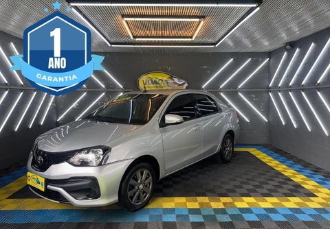 Toyota Etios 2020 Prata — foto 1 de 3