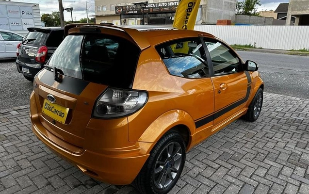 imagem-https://www.socarrao.com.br/sc-vehicle-images-prod/3756289/1789070241311-8457227_5_B_13ce834d56.jpeg
