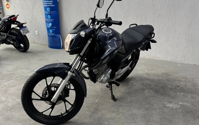 imagem-https://www.socarrao.com.br/sc-vehicle-images-prod/3756309/1789058705413-V2hhdHNBcHAgSW1hZ2UgMjAyNi0wOS0wNSBhdCAxMS4xOC41MSAoMSkuanBlZw.jpeg