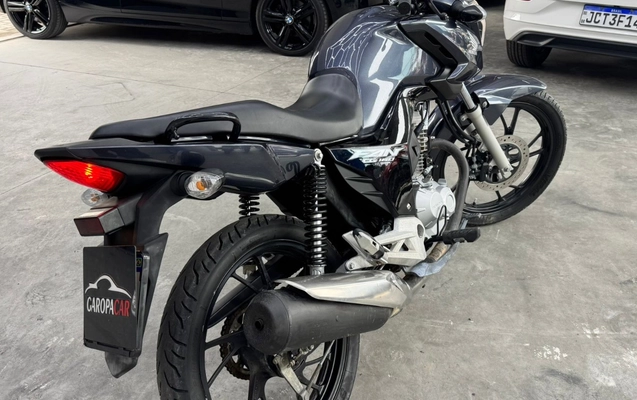 imagem-https://www.socarrao.com.br/sc-vehicle-images-prod/3756309/1789058705543-V2hhdHNBcHAgSW1hZ2UgMjAyNi0wOS0wNSBhdCAxMS4xOC41MiAoMSkuanBlZw.jpeg