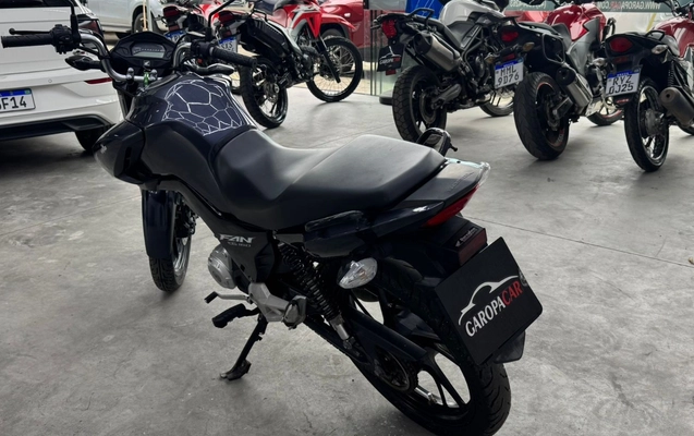 imagem-https://www.socarrao.com.br/sc-vehicle-images-prod/3756309/1789058705656-V2hhdHNBcHAgSW1hZ2UgMjAyNi0wOS0wNSBhdCAxMS4xOC41Mi5qcGVn.jpeg