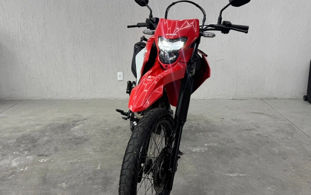 imagem-https://www.socarrao.com.br/sc-vehicle-images-prod/3756508/1789059355478-V2hhdHNBcHAgSW1hZ2UgMjAyNi0wOS0wNSBhdCAwOS4zNy4zMS5qcGVn.jpeg