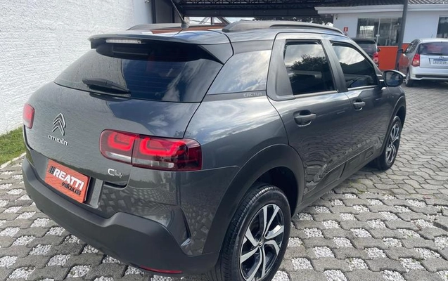 imagem-https://www.socarrao.com.br/sc-vehicle-images-prod/3756570/1789568117552-8449982_12_B_715d1d334f.jpeg